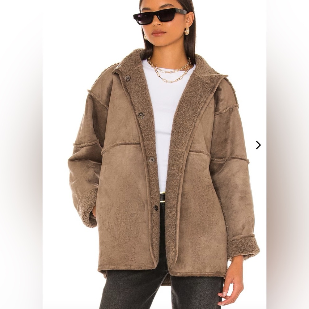 Velvet by Graham & Spencer Albany 03 Luxe Sherpa Reversible Jacket - color Fern